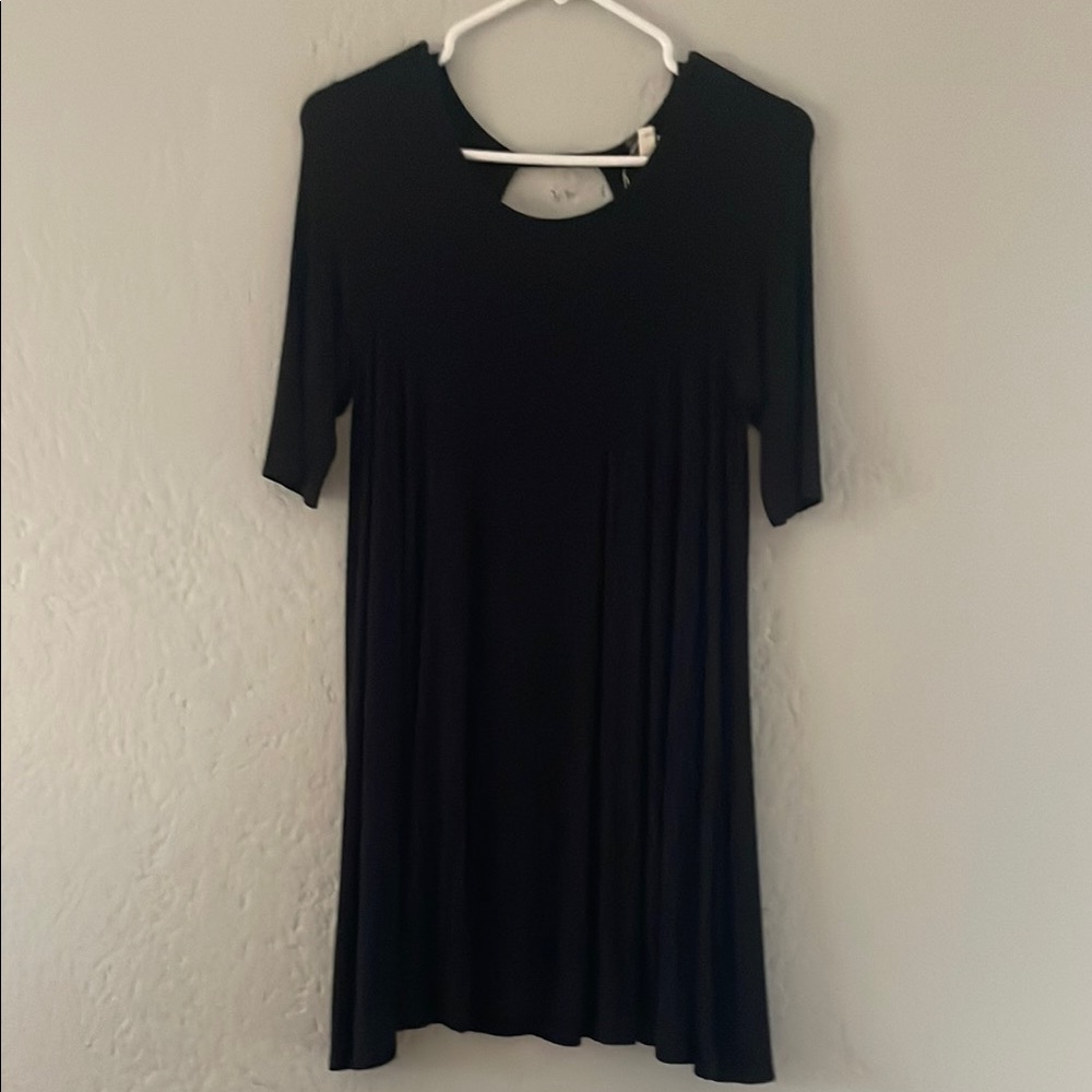 Black Short Sleeve Dress